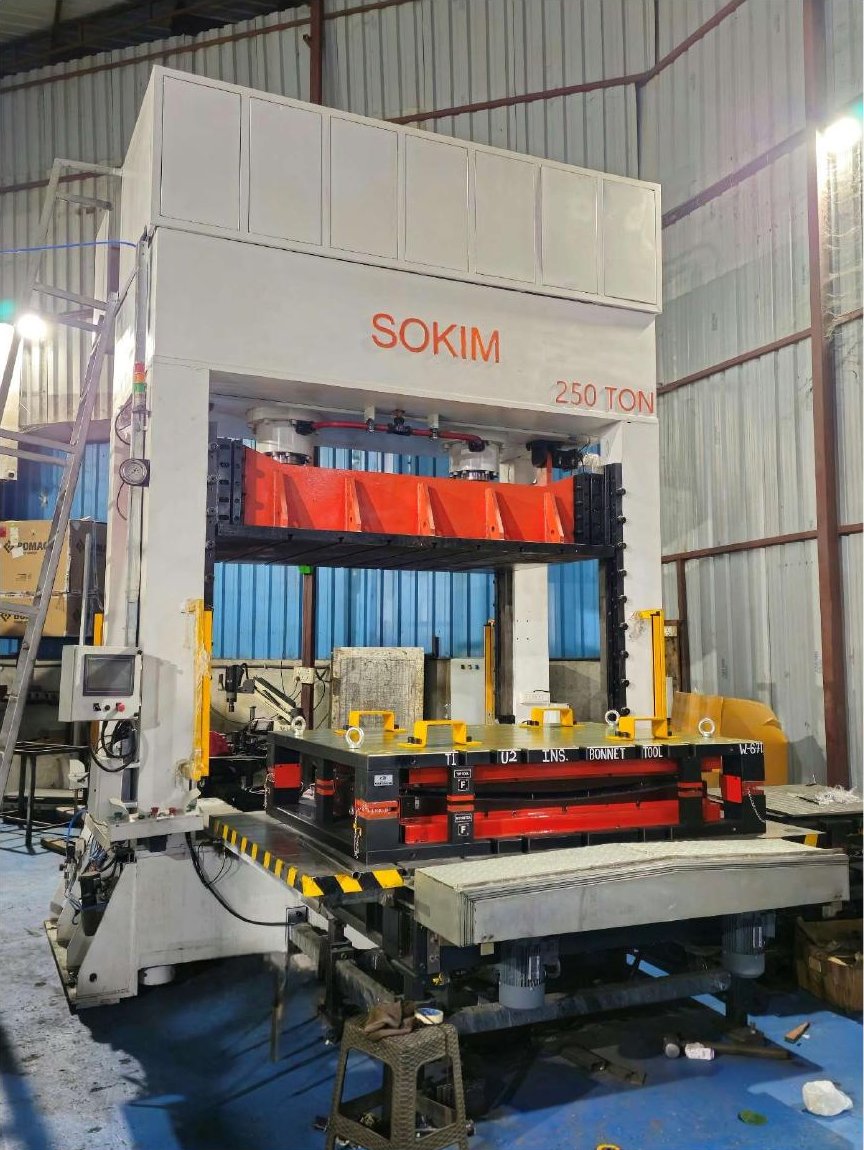 SOKIM 250 Ton Moving Bolster Die Spotting Press